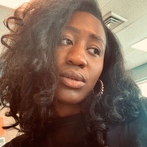 Meet your Posher, Agbogo